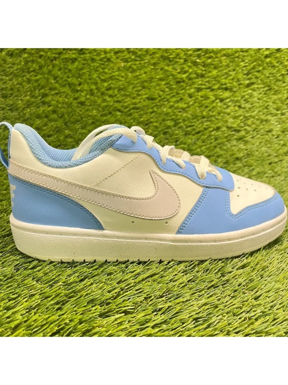 Nike Court Borough Low Recraft Boys Size 4Y White Blue Athletic Shoes Sneakers